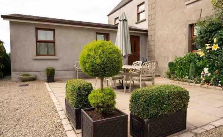 Laurel House Apartment Borris Exterior foto